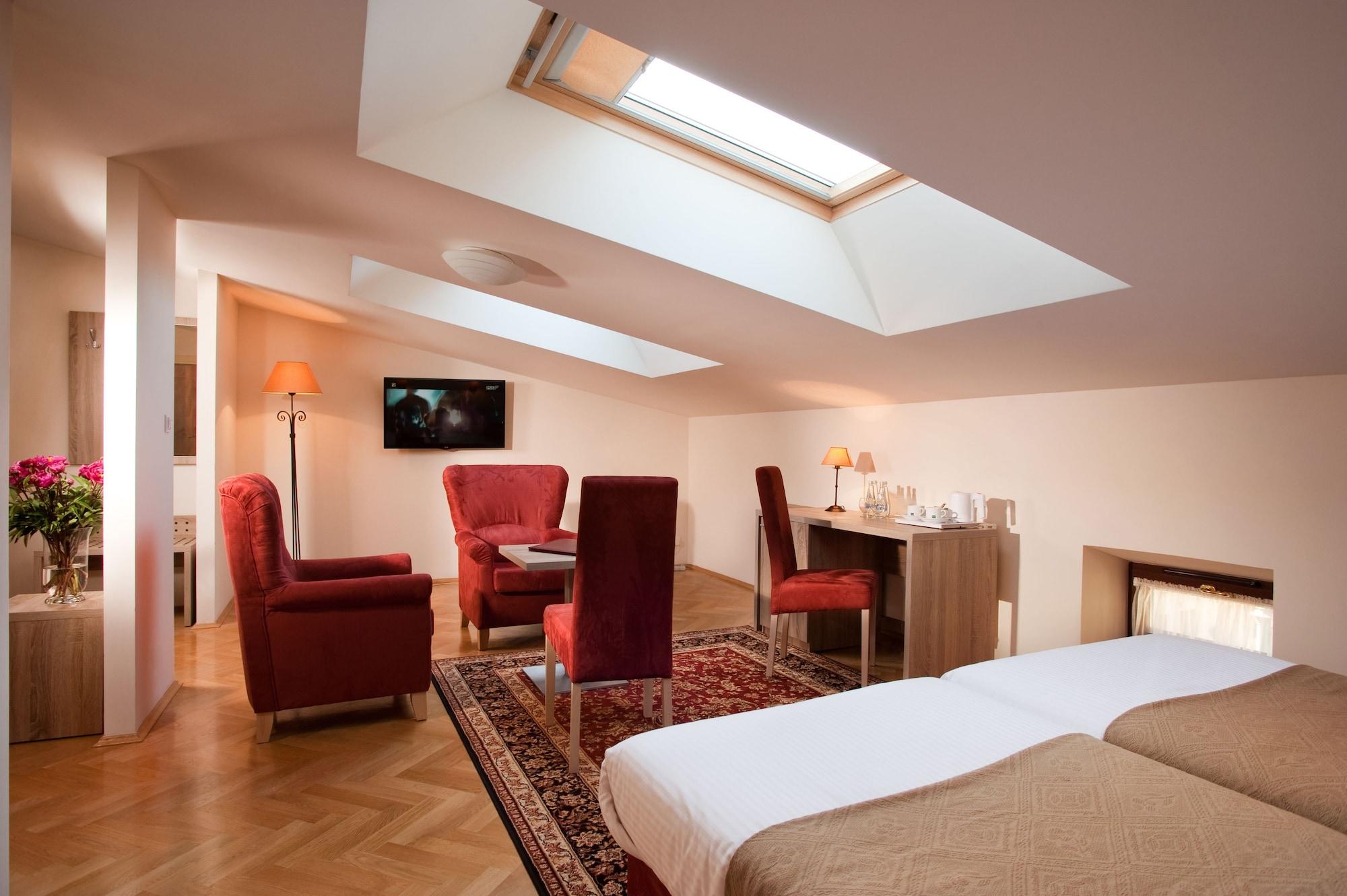 Santi 4* Kraków