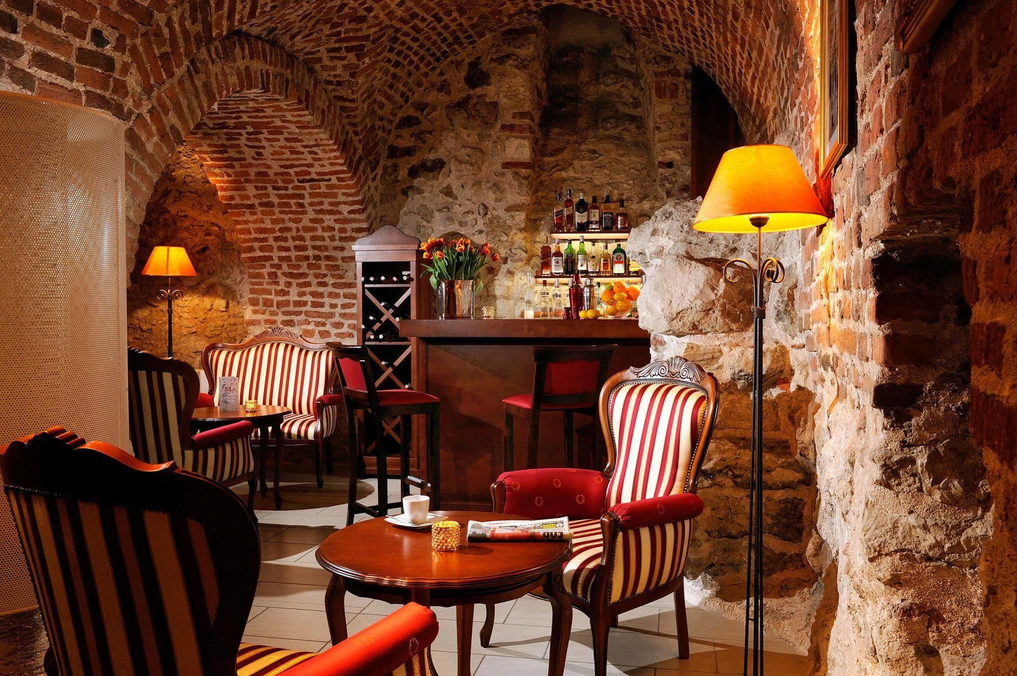 Santi 4* Kraków