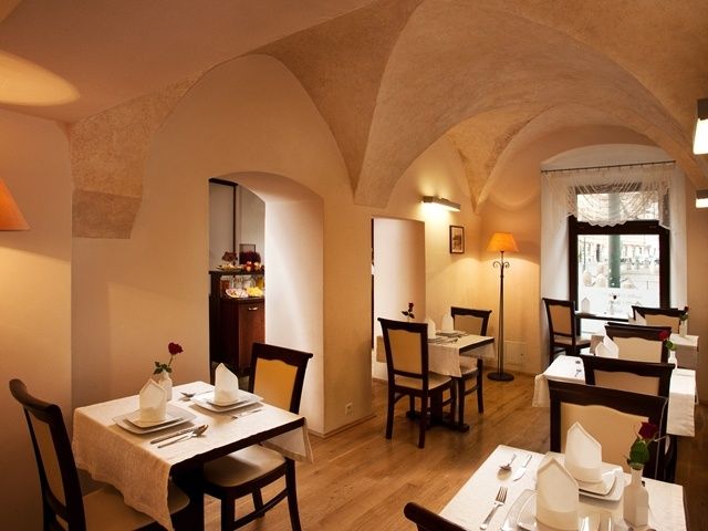 Santi 4* Krakau